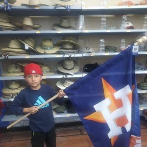 Meet your Posher, Alex